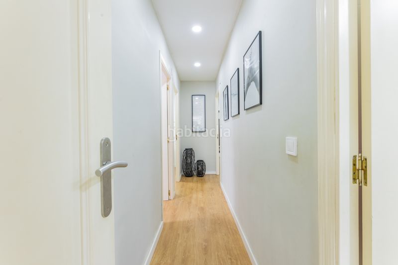 Foto 2df71ced-d51d-4213-9c82-38985924f9d1. Pis amb aparcament a Mestalla Valencia