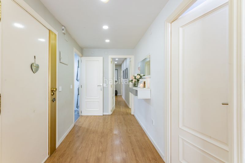 Foto dec22fc2-239c-4279-ae65-d050e8f50b0a. Pis amb aparcament a Mestalla Valencia