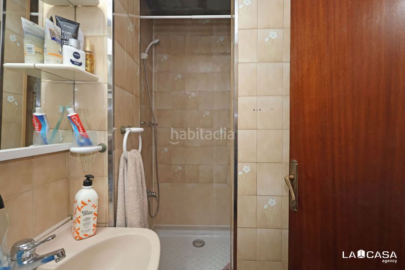 Foto 0ad8c177-5446-4b9b-9b33-77805af89181. Pis a Can Vidalet Esplugues de Llobregat