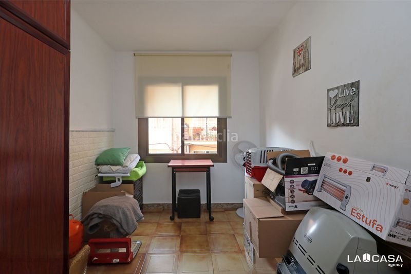 Foto 98596e37-2af9-4226-877a-22e691bb3e7d. Pis a Can Vidalet Esplugues de Llobregat
