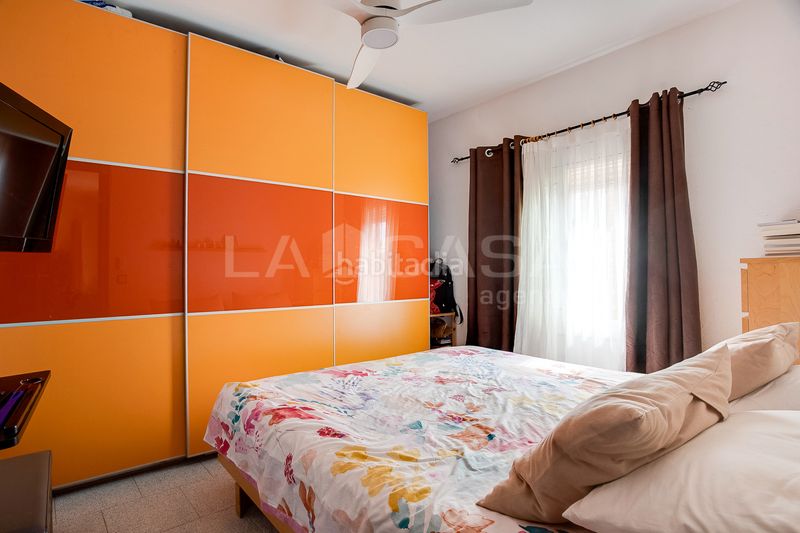 Foto ac0ccc71-c9d9-48bb-902d-d5b8b1cdf95a. Pis a Prosperitat Barcelona