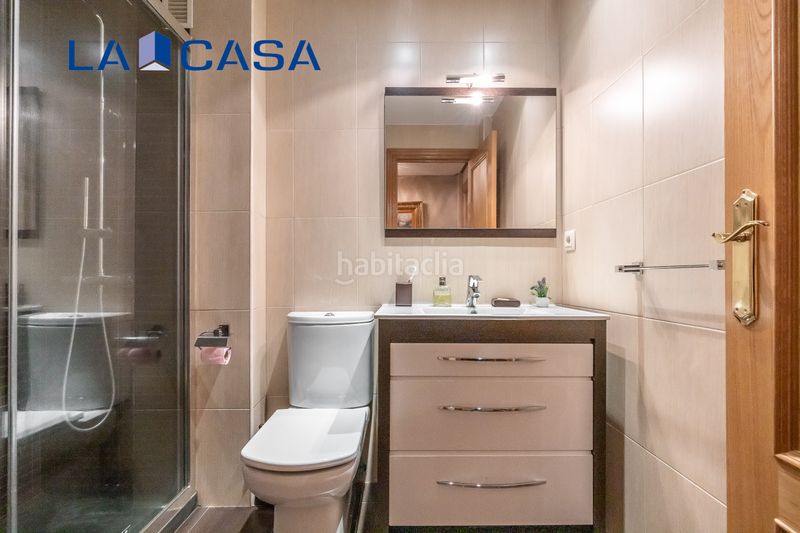 Foto cb3cb1ec-0ae1-43f9-a2b7-9eadb9a8dea6. Piso en Palos de Moguer Madrid