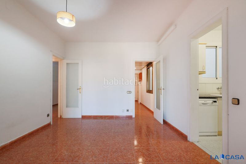 Foto e90a831f-ffd4-4583-a80c-1d08812e3232. Pis a Font de la Guatlla Barcelona