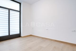 Rez-de-chaussée à El Camp d´en Grassot i Gràcia Nova