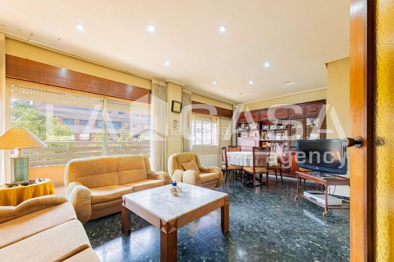 Foto 41226903-d807-48f7-81d0-4dbfbc653acd. Pis amb aparcament a La Carrasca Valencia