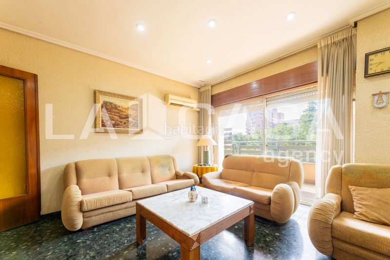 Foto 6e08ab5f-f8d9-4416-93c7-a713d6192455. Pis amb aparcament a La Carrasca Valencia