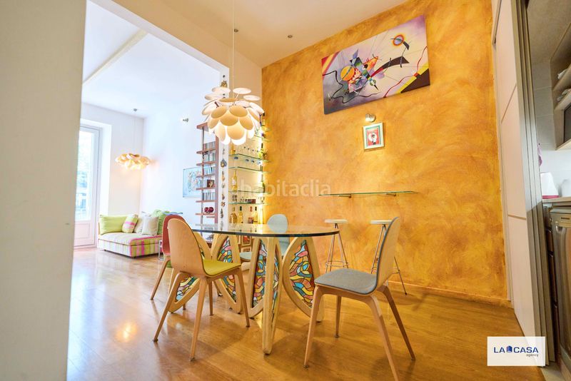 Foto 217167f8-8c85-4ffb-94f9-62cd9cf1c46b. Pis a Raval Barcelona