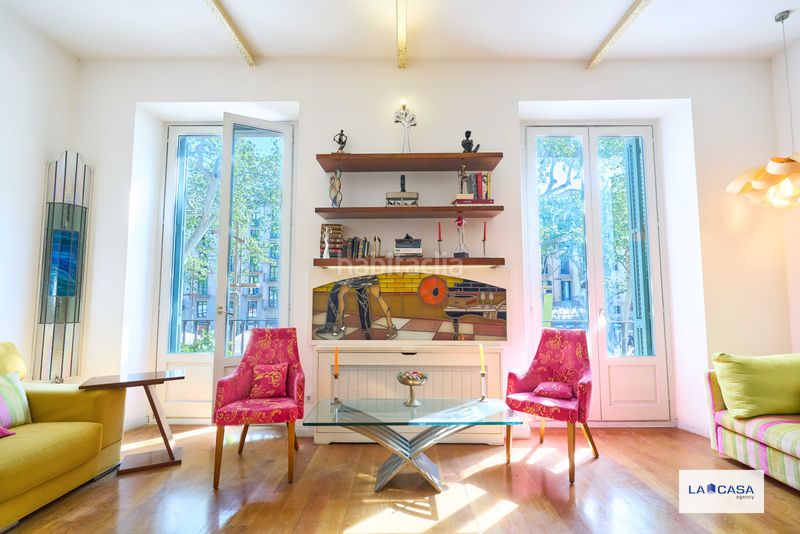 Foto 3fb64b4f-3f70-4260-882b-461c850cbef0. Pis a Raval Barcelona