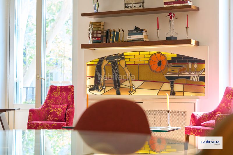 Foto 679baf6e-c274-4c25-b39f-1a0cbf1afd59. Pis a Raval Barcelona