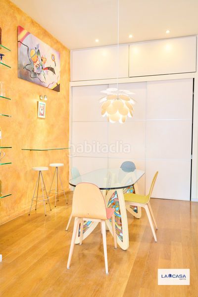 Foto ab6cb59e-ec98-43a4-9c9a-b06c20a6e81d. Pis a Raval Barcelona