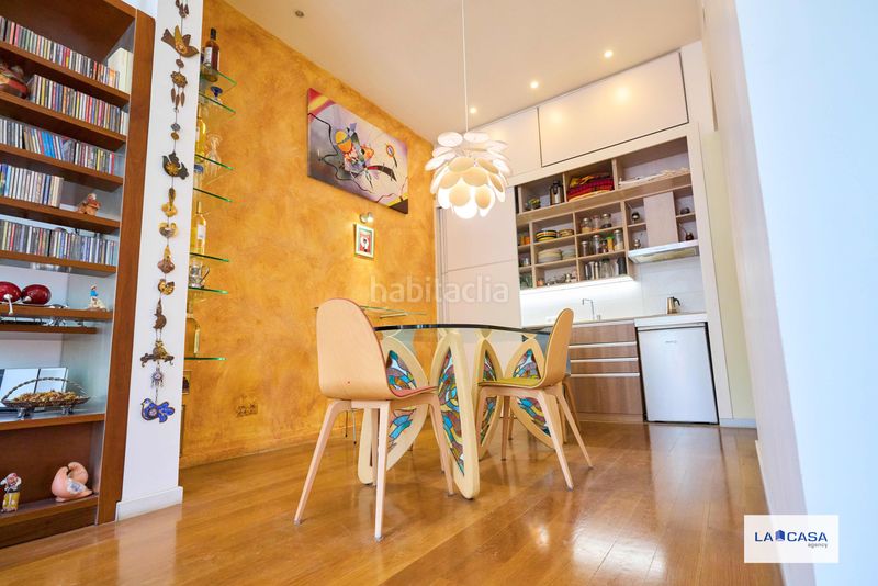 Foto bc1e6bb8-6d0b-4cc7-a96a-0623f05254c8. Pis a Raval Barcelona