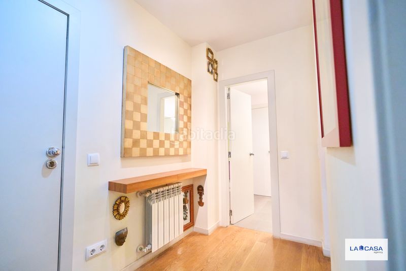 Foto d1347907-e63e-42a1-86e4-4fc7c8b5b355. Pis a Raval Barcelona