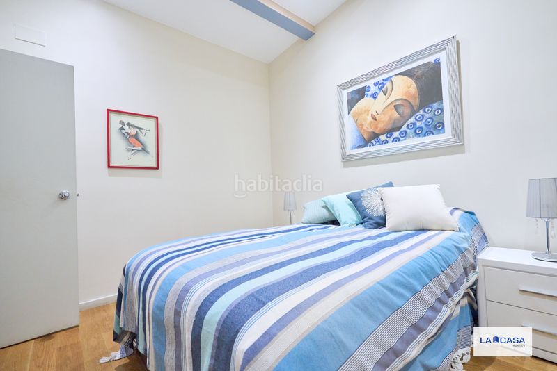 Foto ee54527b-5db8-4187-99e6-8ed239863530. Pis a Raval Barcelona