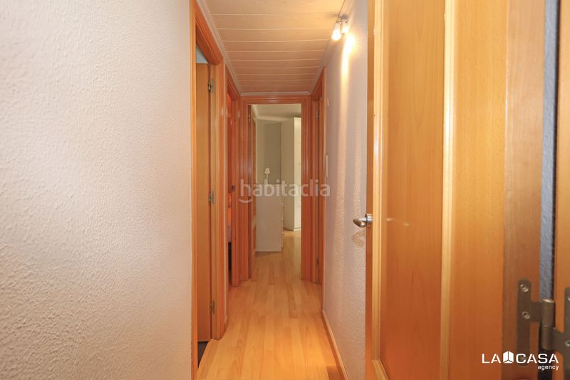 Foto 007abcf1-8d35-4934-9868-3c532ee55267. Pis a Can Vidalet Esplugues de Llobregat