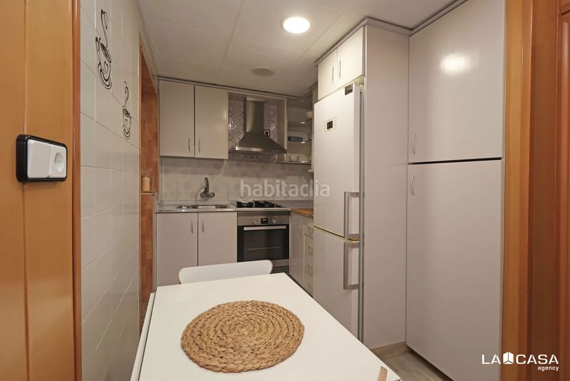 Foto 10209b0e-1314-4f68-96d1-3f29eed87564. Pis a Can Vidalet Esplugues de Llobregat