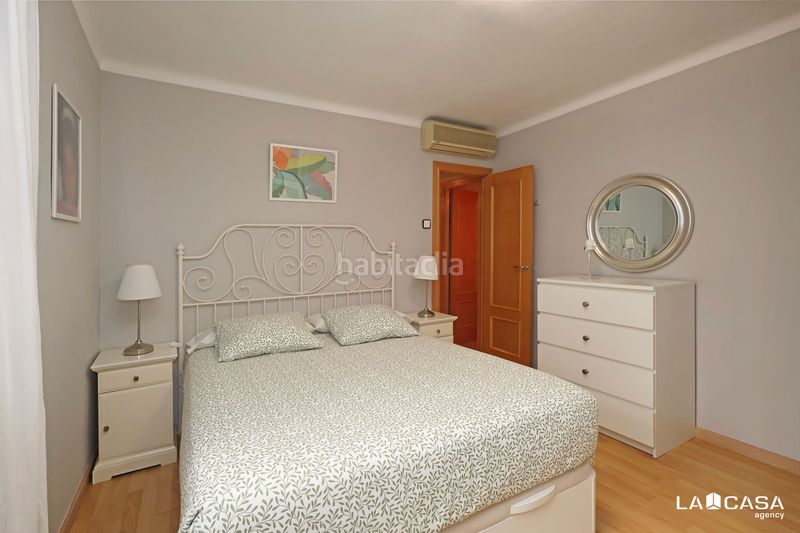 Foto 8f6838bb-2cf4-4ad6-a451-e49a2ef01664. Pis a Can Vidalet Esplugues de Llobregat