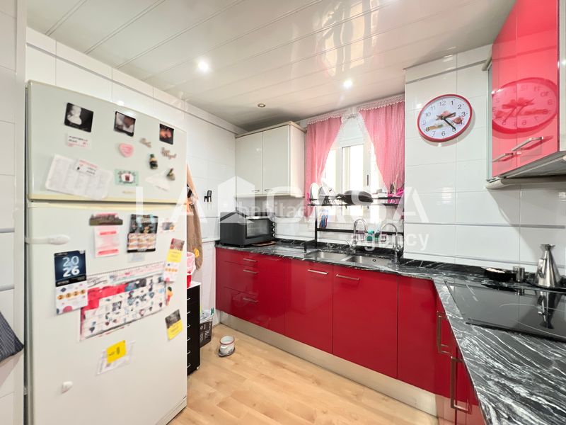 Foto 5f62f81c-eb96-430c-9f28-74ead6feb68c. Pis a Trinitat Vella Barcelona