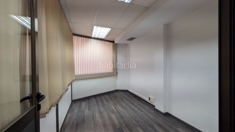 Foto 26ca6c59-4492-4854-9a13-afc93000bd95. Pis a La Gavarra Cornellà de Llobregat