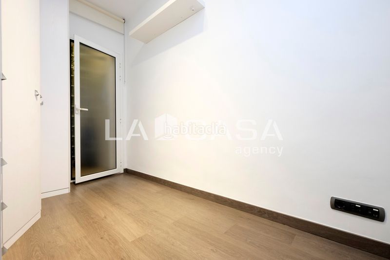 Foto 125af32b-345c-4a52-9b90-f5e721e0453e. Pis a Vilapicina - Torre Llobeta Barcelona