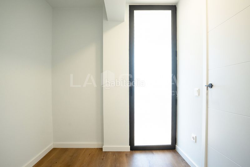 Foto 49c7f597-ae1d-4b01-a823-7a35aa38f0a0. Àtic amb calefacció a Besòs - Maresme Barcelona