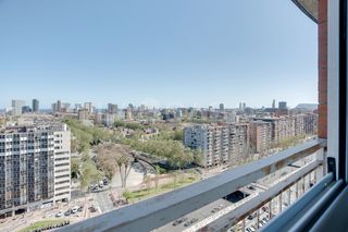 Flat in La Verneda - La Pau