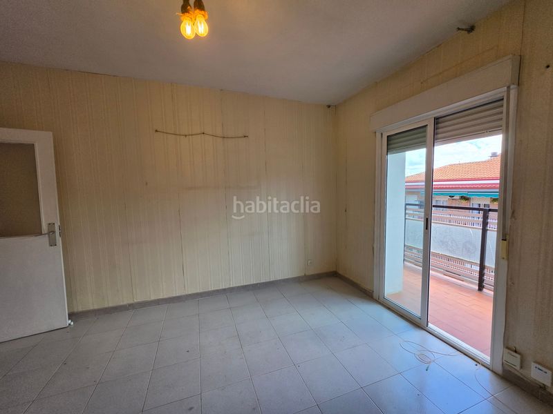Foto ecbde2e5-4061-40f6-b253-bb68e530e22c. Piso en Vista Alegre Madrid