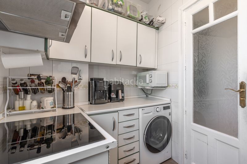 Foto 5a2140b8-30aa-4c68-bf79-a5508247ea00. Piso en Delicias Madrid