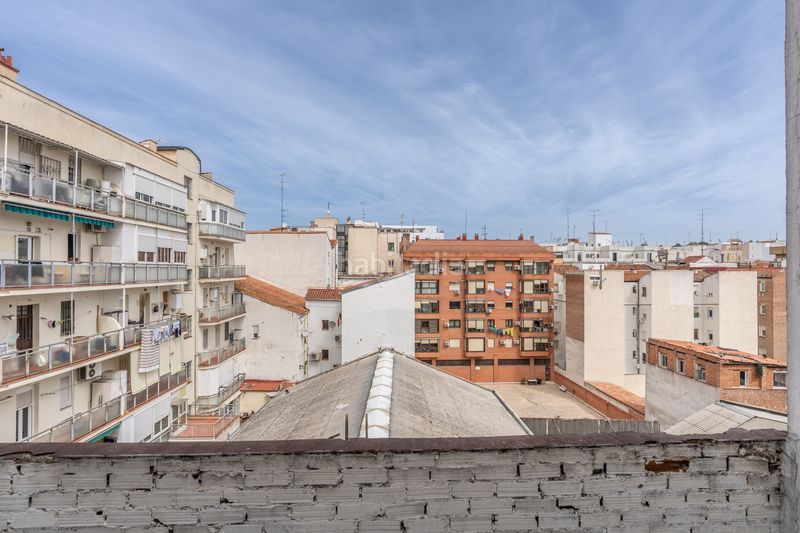 Foto 62377930-bec3-47cb-bda9-5a7c792335ea. Piso en Delicias Madrid