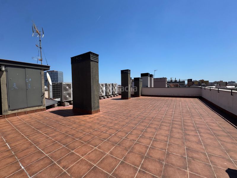 Foto cdb02cb1-d70f-4143-b6e0-8a3a5e285b78. Pis amb aparcament a Porta Barcelona
