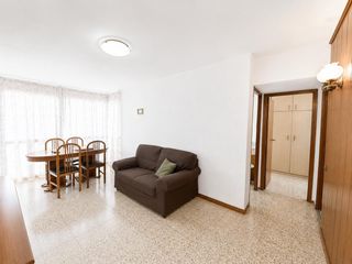 Flat  Avenida can serra de. Piso en venta en avd. can serra