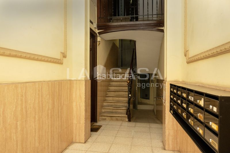 Foto f9c2b64f-b1f1-465d-a72a-850531344a85. Pis a Navas Barcelona