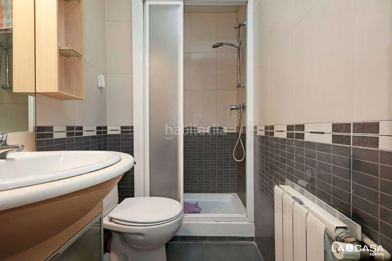 Foto 1c3d9f03-4826-4599-9c6c-0c64635a4275. Pis amb calefacció a Santa Eulàlia Hospitalet de Llobregat (L´)
