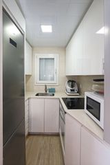 Ground floor  Carrer del general prim. Oportunidad, totalmente reformado para entrar a vivir