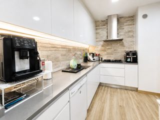 Etagenwohnung in Avenida VENTURA GASSOL DE