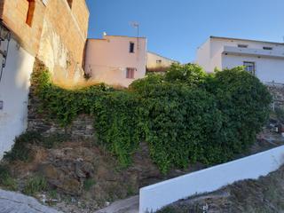 Terreny residencial  Calle norte. Podrás construir la casa que te guste.