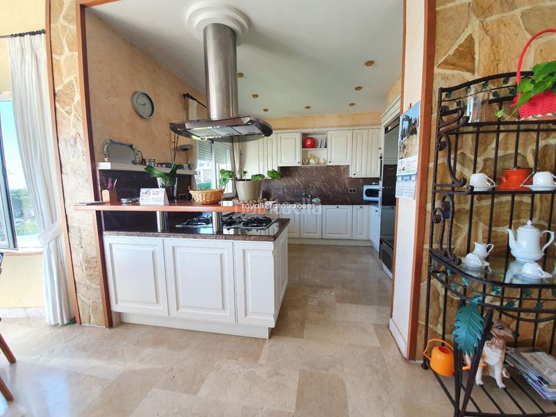 Foto a4bdd6d2-a561-46e9-8795-9aeb4432035d. Chalet villa espectacular en torrequebrada en Hacienda Torrequebrada Benalmádena