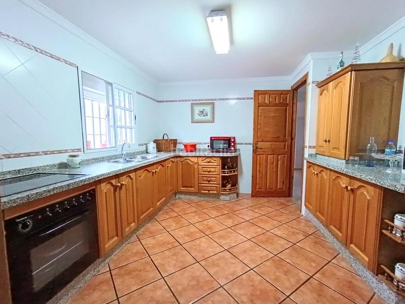 Foto 13c127a5-7928-4e13-b853-ca0dc4e470fd. Chalet casa de campo en Camino Viejo de Málaga Vélez - Málaga