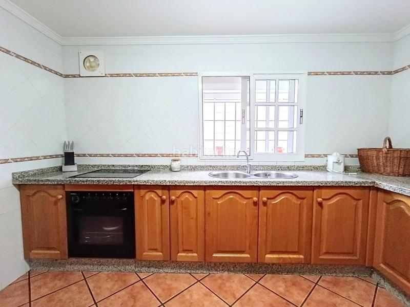 Foto a86c6705-5c57-4905-9f7d-3b5041649e3a. Chalet casa de campo en Camino Viejo de Málaga Vélez - Málaga