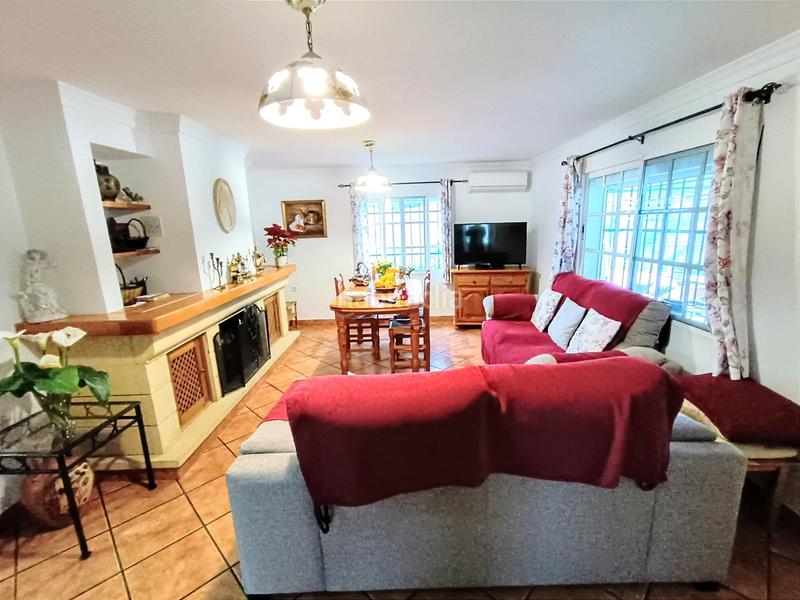 Foto bc68ec54-bf93-4c70-b90a-62f4cf38c904. Chalet casa de campo en Camino Viejo de Málaga Vélez - Málaga