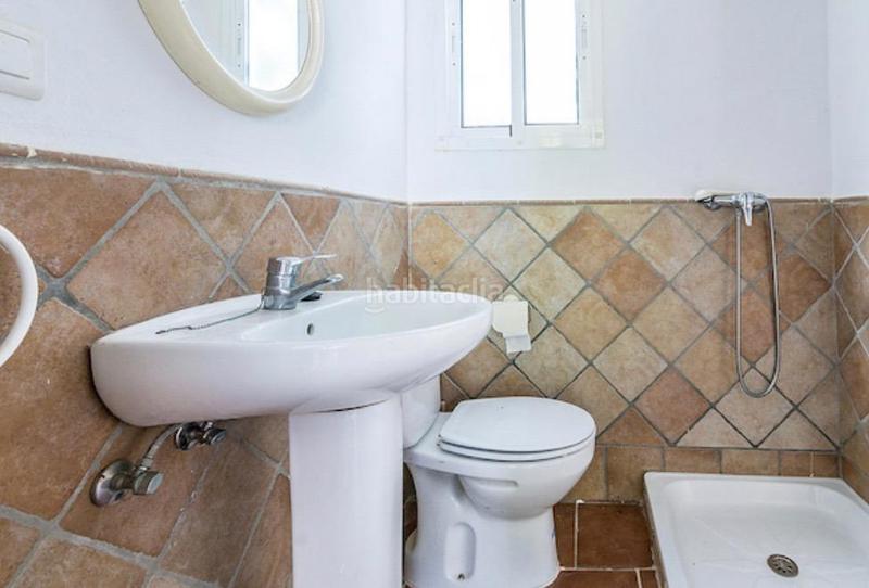 Foto d6f2fa63-bf2f-41e1-97e8-a5f9b7f5360a. Chalet mit parking pool in Buenavista-Lauro Golf Alhaurín de la Torre