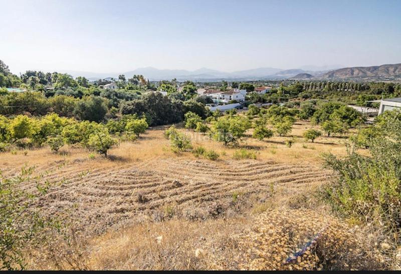 Foto e407ba2f-fd2d-4073-9fcd-c59d2e2a4789. Chalet mit parking pool in Buenavista-Lauro Golf Alhaurín de la Torre