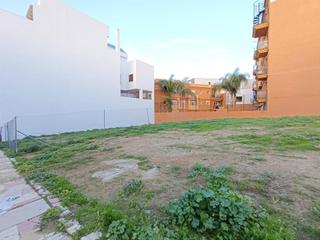 Terreny residencial  Calle fuente lucena. Solar urbano.