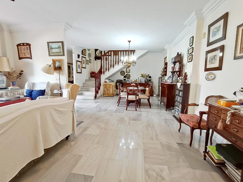 Foto 721adcd4-0ed5-48e4-aaae-b6604821cde2. Chalet avec chauffage parking piscine dans El Candado Málaga