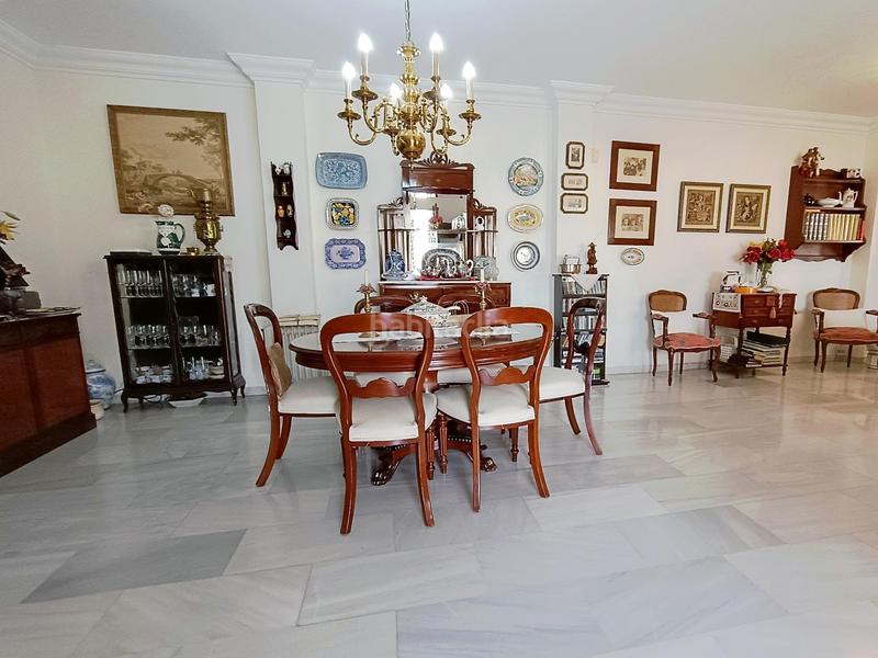 Foto 77587e62-b351-445f-8f1c-314499aed44d. Chalet avec chauffage parking piscine dans El Candado Málaga