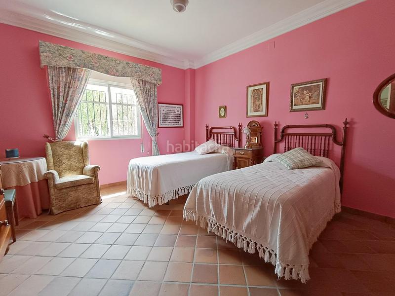 Foto 957bb73a-bd04-4610-abbd-f9831c0d39af. Chalet avec chauffage parking piscine dans El Candado Málaga