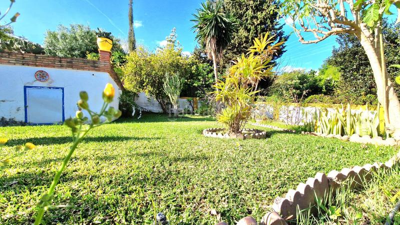 Foto 4b408ac2-3f91-4df1-9aad-c41910376d4a. Chalet avec parking piscine dans El Romeral-Peñón de Zapata Alhaurín de la Torre