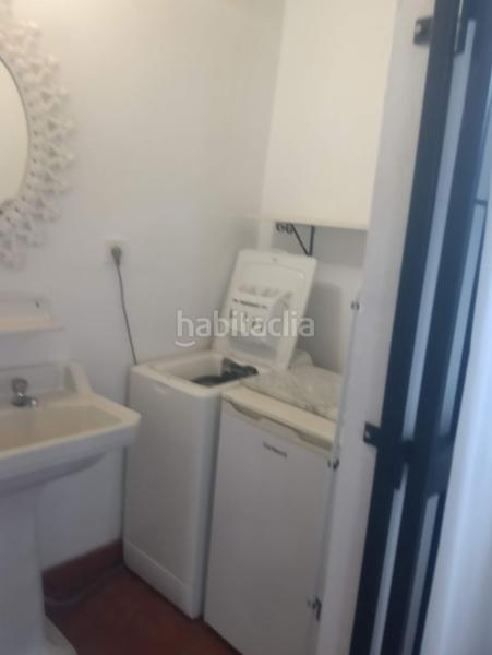 Foto 1aec046f-d90c-4c59-b55c-fb970a6768d4. Alquiler casa en calle conde de tendillas 16 casita mata en el centro en Málaga