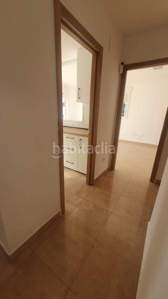 Foto 216f9af7-03bb-4573-b08b-266dbc676854. Piso  luminoso con gran terraza en vistalmar duquesa norte en Manilva