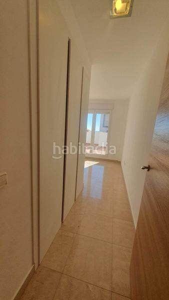 Foto 35f9b88b-2ba7-436c-bb64-bcd1ce22c5f0. Piso  luminoso con gran terraza en vistalmar duquesa norte en Manilva