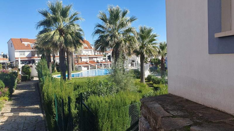 Foto 7d383222-b9c8-4db3-8b16-965993cca3bd. Piso  luminoso con gran terraza en vistalmar duquesa norte en Manilva